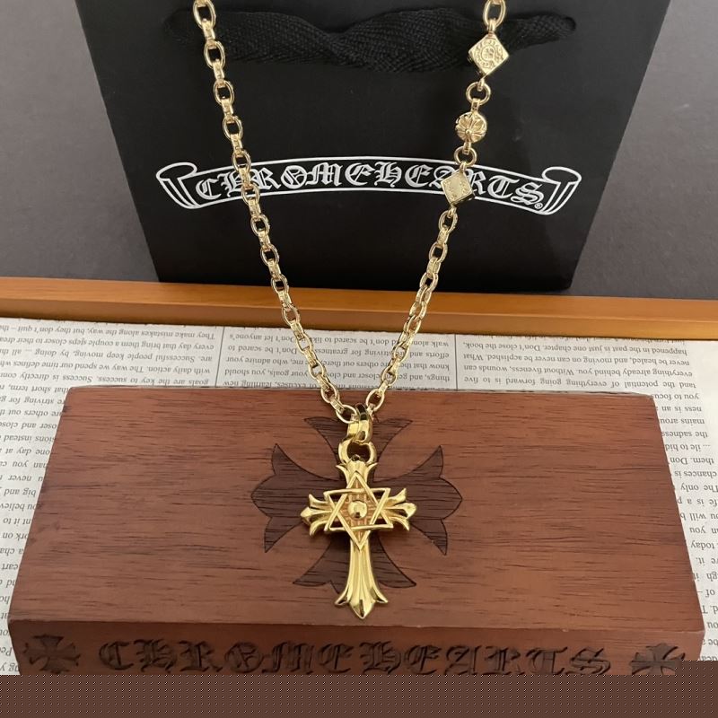 Ch**me He**ts necklaces